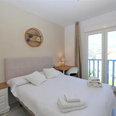 Port Luxury Aura *