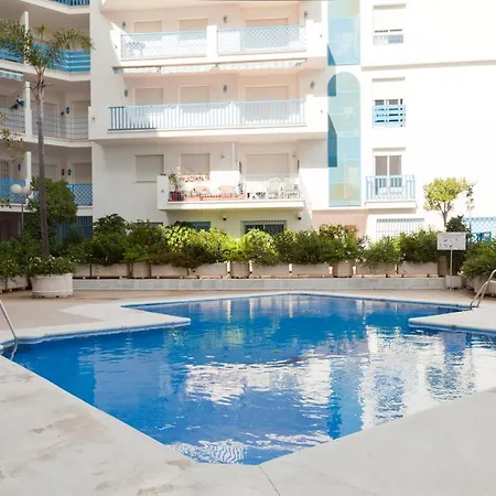 Port Luxury Aura