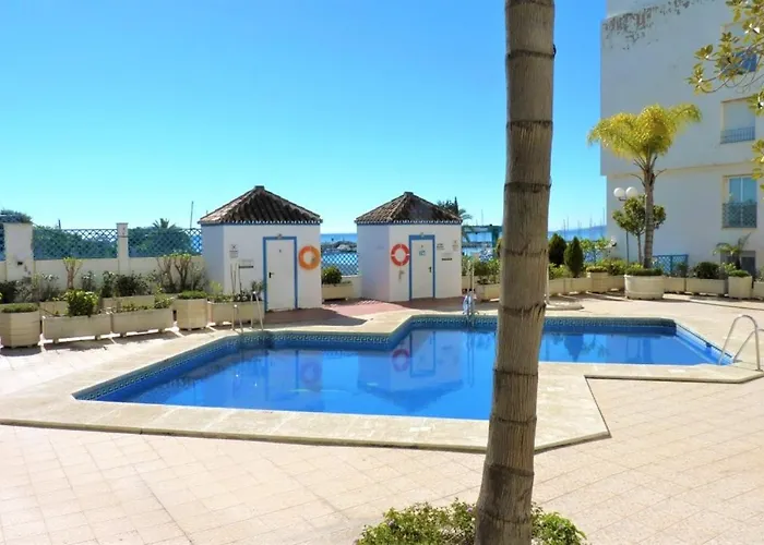 Port Luxury Aura Apartment