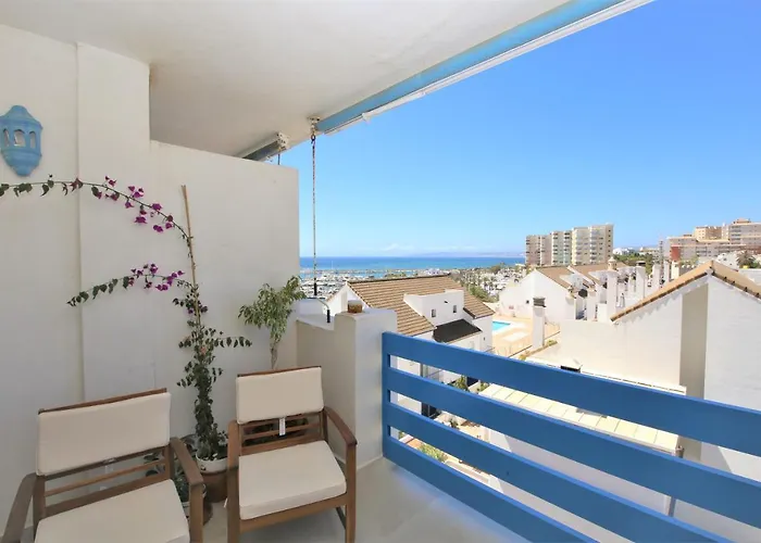 Port Luxury Aura Apartment