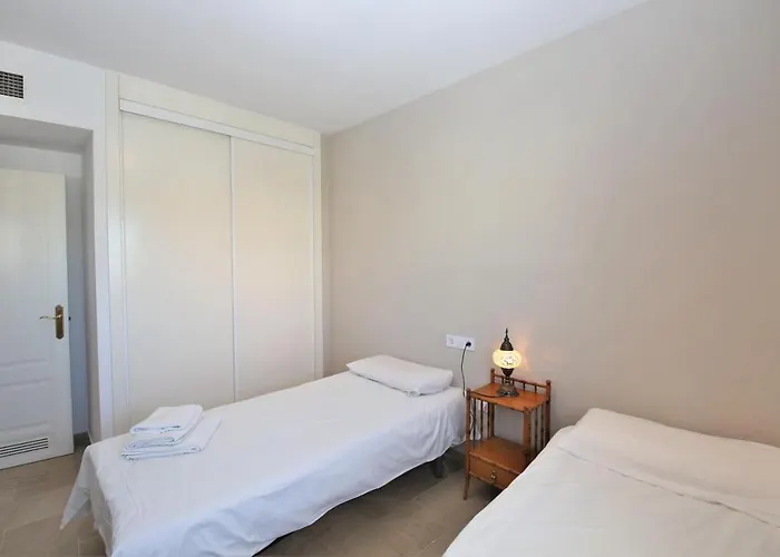 Port Luxury Aura Estepona